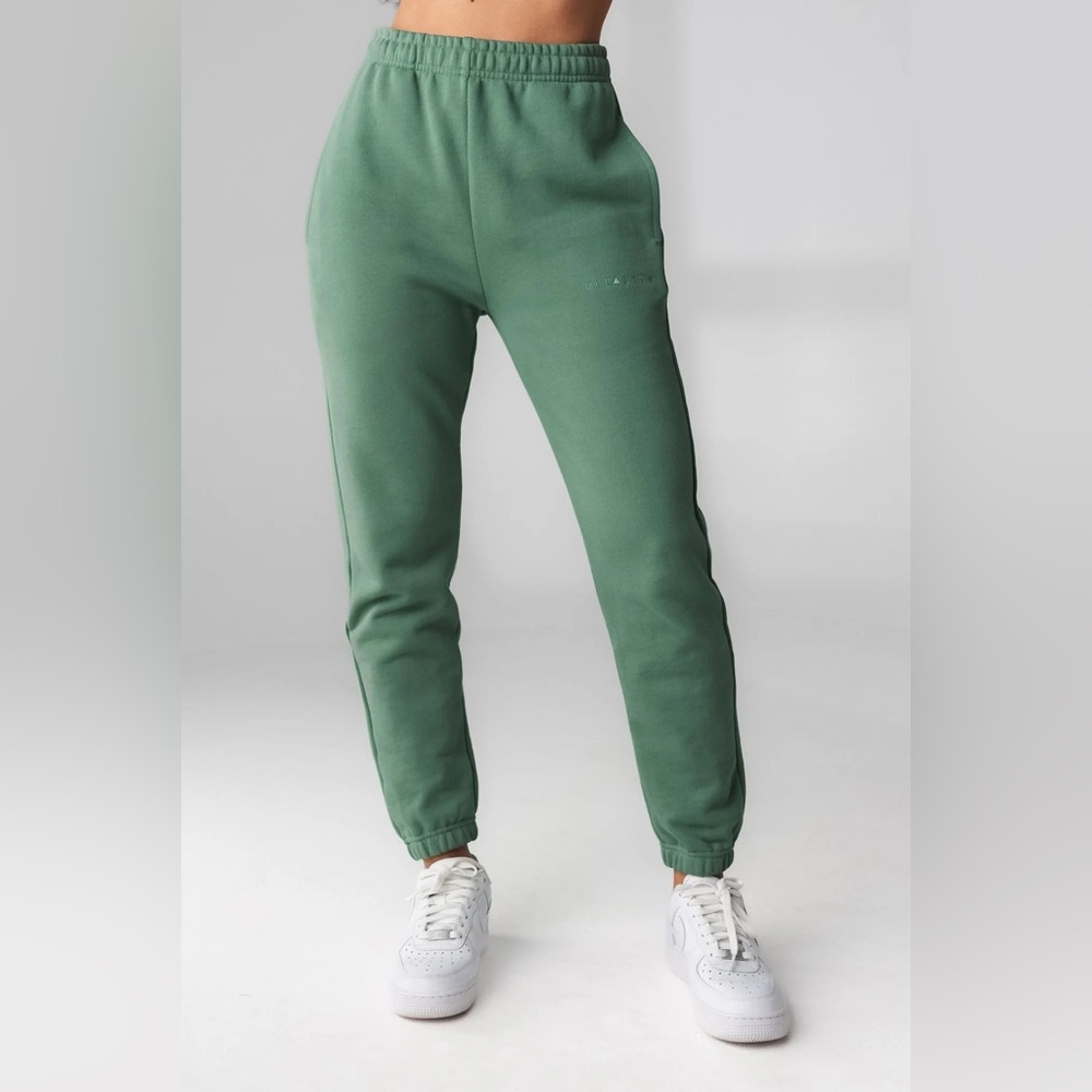 Vitality Cozy jogger- Unisex